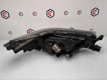 Laden Sie das Bild in den Galerie-Viewer, Frontscheinwerfer Toyota Hilux VIII LED Links Scheinwerfer Headlight SCH1731916068er
