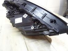 Laden Sie das Bild in den Galerie-Viewer, Frontscheinwerfer Mercedes-Benz W247 A2479063504 Links Scheinwerfer Headlight SCH7878389249et