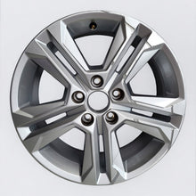 Laden Sie das Bild in den Galerie-Viewer, 1x Alufelge 17 Zoll 7.0&quot; 5x112 45ET Glanz 81A601025AJ Audi Q2 Rim Wheel