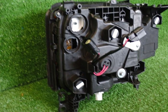 Frontscheinwerfer Toyota Land Cruiser 8115060580 Links Scheinwerfer Headlight SCH7823538734dx