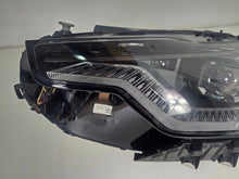 Laden Sie das Bild in den Galerie-Viewer, Frontscheinwerfer BMW 2 Coupe G42 808363607 808363507 Ein Satz Headlight SCH8015935125cm