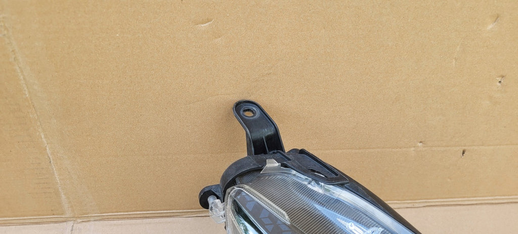 Frontscheinwerfer Toyota Yaris 81150-K0060 Rechts Scheinwerfer Headlight SCH2730230381qj