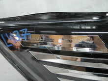 Laden Sie das Bild in den Galerie-Viewer, Frontscheinwerfer Renault Trafic 260102899R Full LED Rechts Headlight SCH7650063012bn