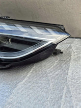 Laden Sie das Bild in den Galerie-Viewer, Frontscheinwerfer Audi A4 B9 8W0941034D Rechts Scheinwerfer Headlight SCH5883150588zy