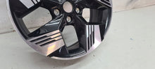 Laden Sie das Bild in den Galerie-Viewer, 1x Alufelge 18 Zoll 5x114.3 403003530R Renault Rim Wheel FEL9369388348fj