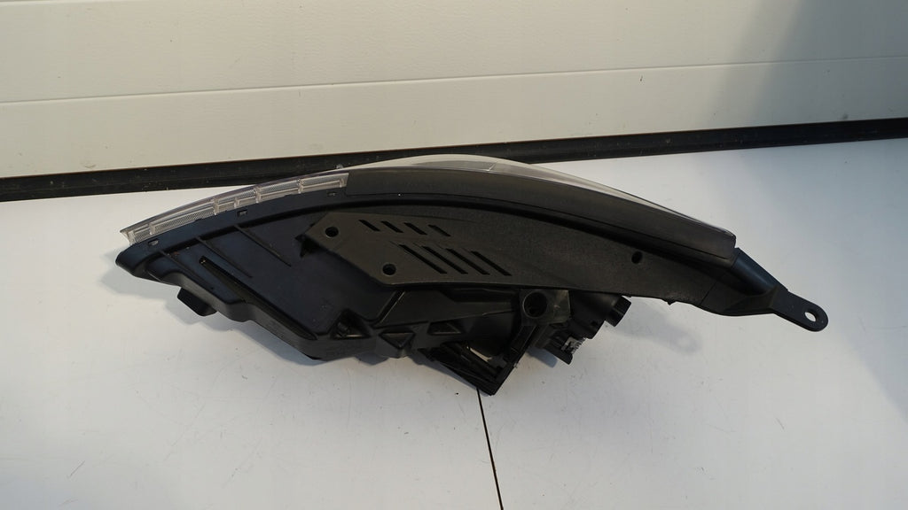 Frontscheinwerfer Hyundai I30 G4921-21060 Rechts Scheinwerfer Headlight