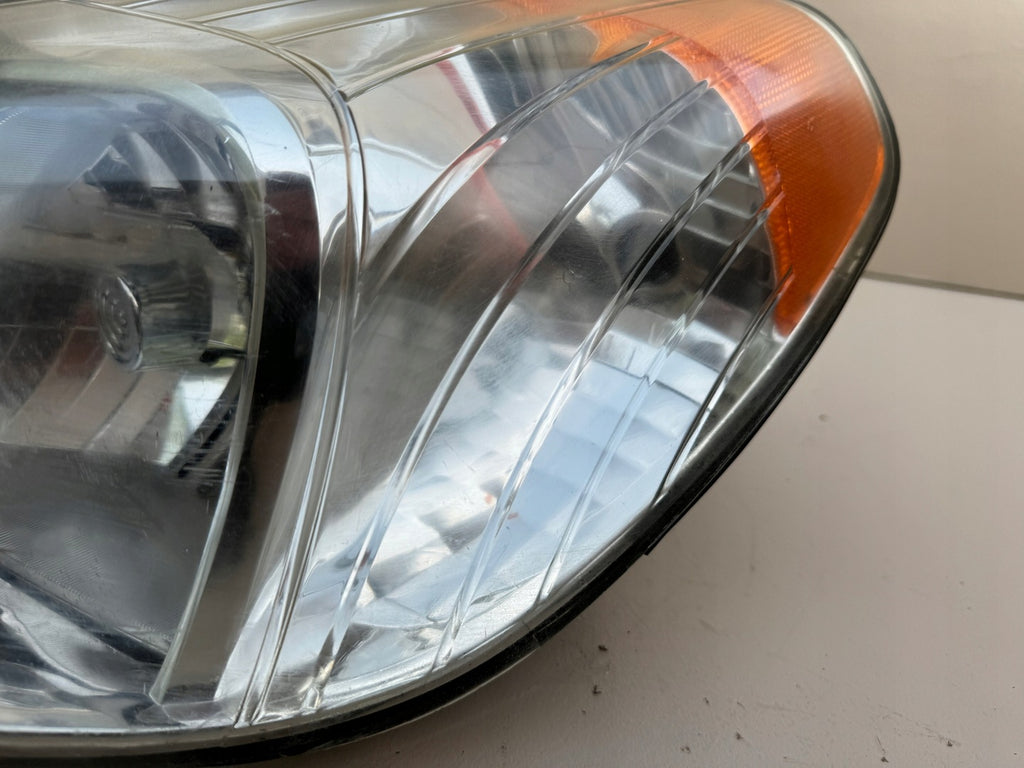 Frontscheinwerfer Hyundai Accent III 92101-1E0XX Links Scheinwerfer Headlight