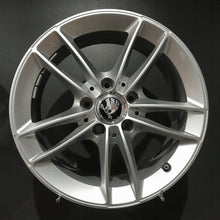 Laden Sie das Bild in den Galerie-Viewer, 4x Alufelge 16 Zoll 6.5" 5x112 44ET Mercedes-Benz Superb III Octavia Rim Wheel FEL7198910960le