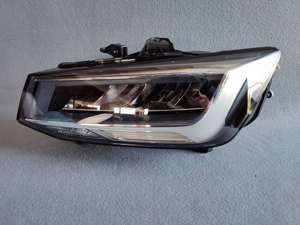 Frontscheinwerfer Audi Q2 81A941011 LED Links Scheinwerfer Headlight