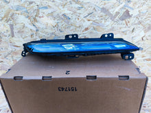 Laden Sie das Bild in den Galerie-Viewer, Frontscheinwerfer BMW 7 9879936 LED Rechts Scheinwerfer Headlight SCH9425246915oq