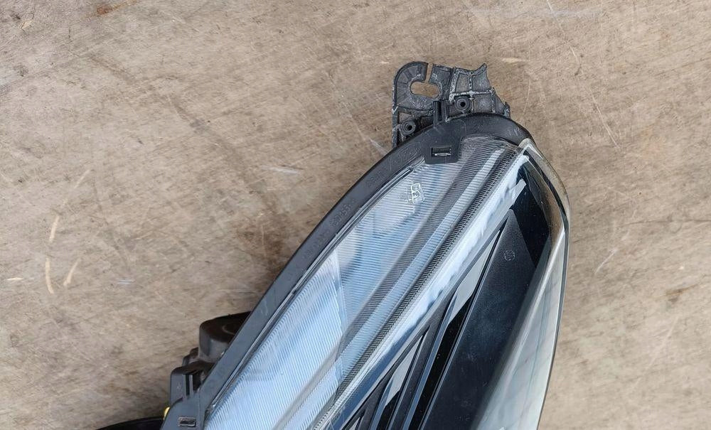 Frontscheinwerfer Ford Kuga GV41-13D155-EF Xenon Links Scheinwerfer Headlight SCH9533453157uw