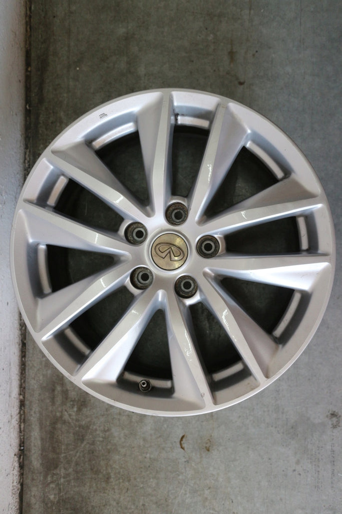 1x Alufelge 17 Zoll 7.5" 5x114.3 45ET Glanz Silber 4GA3A Infiniti Q50 1 Z FEL9143935708ip