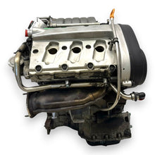 Laden Sie das Bild in den Galerie-Viewer, Motor Audi A4 B6 C5 ASN 3.0 220PS 162kW 131TKm 2000 Benzin Engine Unkomplett MOT4396885886mk