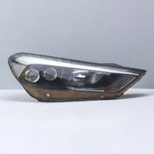 Laden Sie das Bild in den Galerie-Viewer, Frontscheinwerfer Hyundai Tucson 92102-D7200 LED Rechts Scheinwerfer Headlight