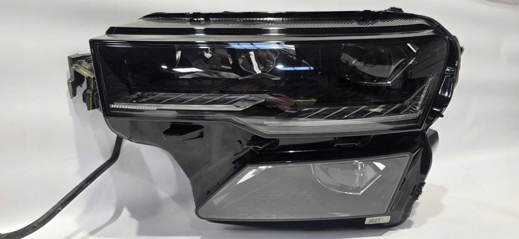 Frontscheinwerfer Skoda Karoq 57B941035B 002477430 Links Scheinwerfer Headlight SCH9409913166iu