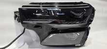 Laden Sie das Bild in den Galerie-Viewer, Frontscheinwerfer Skoda Karoq 57B941035B 002477430 Links Scheinwerfer Headlight SCH9409913166iu