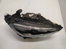Laden Sie das Bild in den Galerie-Viewer, Frontscheinwerfer Mercedes-Benz Glc A2549062402 Rechts Scheinwerfer Headlight SCH9793127612qx