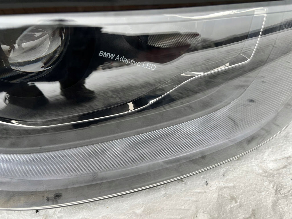 Frontscheinwerfer BMW I3 9853420 Rechts Scheinwerfer Headlight SCH8607247101yt