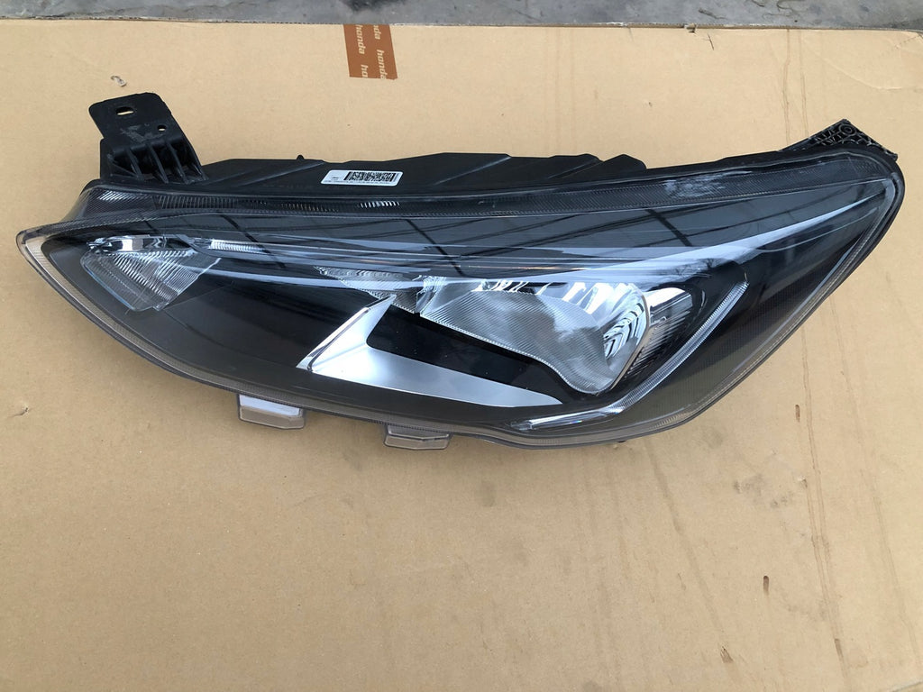 Frontscheinwerfer Ford Focus JX7B13W030CE Links Scheinwerfer Headlight