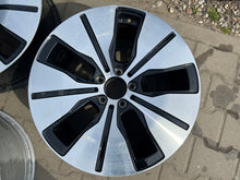 Laden Sie das Bild in den Galerie-Viewer, 1x Alufelge 19 Zoll 8.0" 5x112 34ET A2934010100 Mercedes-Benz Eqc N293 Rim Wheel FEL9495436547tm