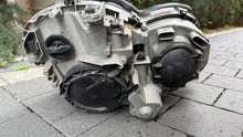 Laden Sie das Bild in den Galerie-Viewer, Frontscheinwerfer Mercedes-Benz W203 A2038203761 Xenon Links Headlight SCH3256677678ue