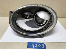 Laden Sie das Bild in den Galerie-Viewer, Frontscheinwerfer VW New Beetle Bi-Xenon FALSE Scheinwerfer Headlight SCH9126102301oy