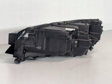 Laden Sie das Bild in den Galerie-Viewer, Frontscheinwerfer Skoda Octavia I 0301134234A 5E4941036 Rechts Headlight SCH1731658757pt