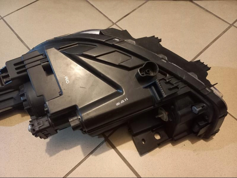 Frontscheinwerfer Kia Rio Rechts Scheinwerfer Headlight SCH1050410667li