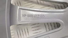 Load image into Gallery viewer, 1x Alufelge 18 Zoll 7.5" 5x108 49ET Glanz Silber YP00064280 Opel Grandland FEL1249682946zm
