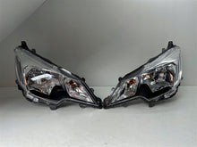 Laden Sie das Bild in den Galerie-Viewer, Frontscheinwerfer Mitsubishi Space Star W5335 Ein Stück (Rechts oder Links)