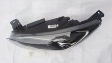 Laden Sie das Bild in den Galerie-Viewer, Frontscheinwerfer Ford Focus JX7B-13E017-AE Links Scheinwerfer Headlight SCH2822482793cg