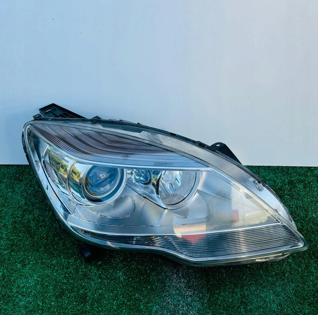 Frontscheinwerfer Mercedes-Benz W251 A2518203661 Xenon Rechts Headlight