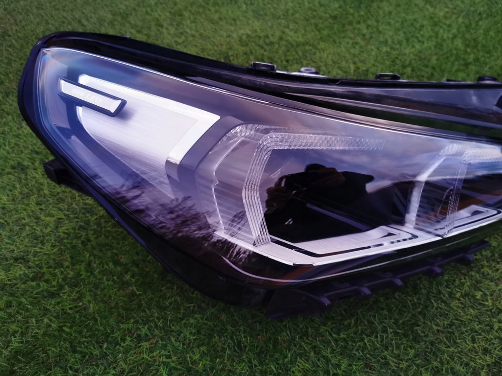Frontscheinwerfer BMW X1 4A27816-01 LED Rechts Scheinwerfer Headlight SCH8202868809he