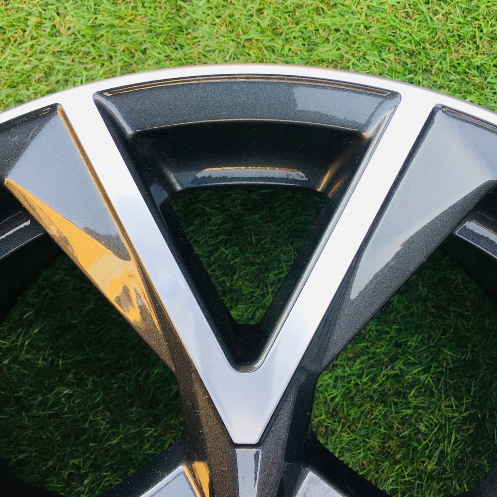 1x Alufelge 17 Zoll 7.0" 5x100 43ET Glanz Graphit 82A601025AA Audi A1 Mg FEL3186181632ra