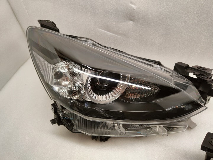 Frontscheinwerfer Mazda 2 Dj D43N51030 Full LED Ein Satz Scheinwerfer Headlight SCH2702696872lx