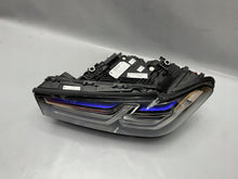 Load image into Gallery viewer, Frontscheinwerfer BMW G30 F90 9479267 Links Scheinwerfer Headlight SCH4671806403uu