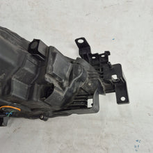 Laden Sie das Bild in den Galerie-Viewer, Frontscheinwerfer Mazda 6 Full LED Ein Stück (Rechts oder Links) Headlight SCH7131323719ky