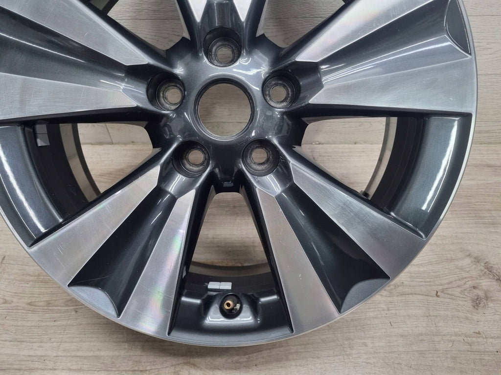 1x Alufelge 17 Zoll N50701 Nissan Pulsar Rim Wheel