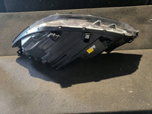 Laden Sie das Bild in den Galerie-Viewer, Frontscheinwerfer Hyundai Tucson D792111A10 D792111A20 LED Ein Satz Headlight SCH1322139386bg