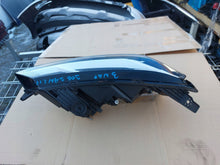 Laden Sie das Bild in den Galerie-Viewer, Frontscheinwerfer Dacia Sandero III Jogger 260107978R Rechts Headlight SCH6883299511wx