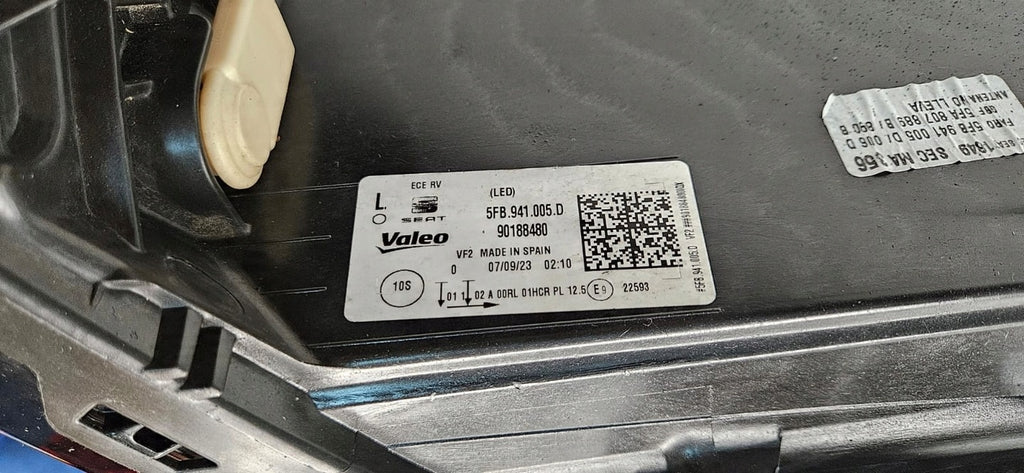 Frontscheinwerfer Seat Leon 5FB941005D LED Links Scheinwerfer Headlight