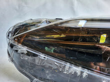 Load image into Gallery viewer, Frontscheinwerfer Toyota Yaris Cross OD-312 LED Links Scheinwerfer Headlight SCH9220025207gw