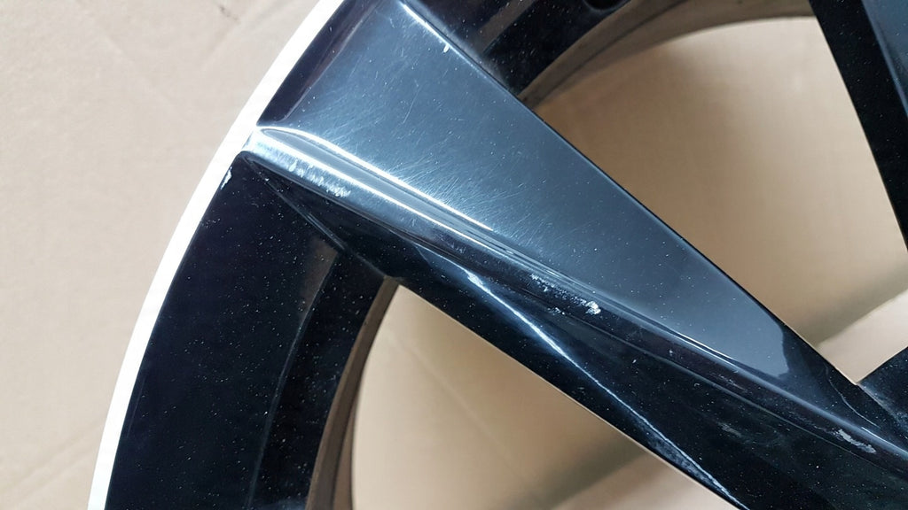 1x Alufelge 17 Zoll 7.0" 5x112 46ET 5JJ601025F Ford Fabia Rapid Rim Wheel