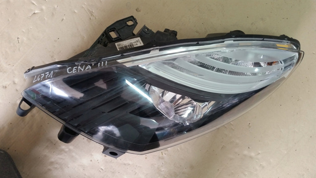 Frontscheinwerfer Renault Scenic Ein Stück (Rechts oder Links) Headlight