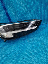 Load image into Gallery viewer, Frontscheinwerfer Opel Insignia B 39136836 Rechts Scheinwerfer Headlight