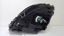 Laden Sie das Bild in den Galerie-Viewer, Frontscheinwerfer Mercedes-Benz Cla X118 C118 A1189061301 Links Headlight SCH6141851095aw
