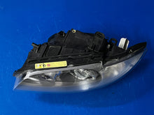 Load image into Gallery viewer, Frontscheinwerfer BMW E81 E82 E87 718129005 Xenon Links Scheinwerfer Headlight