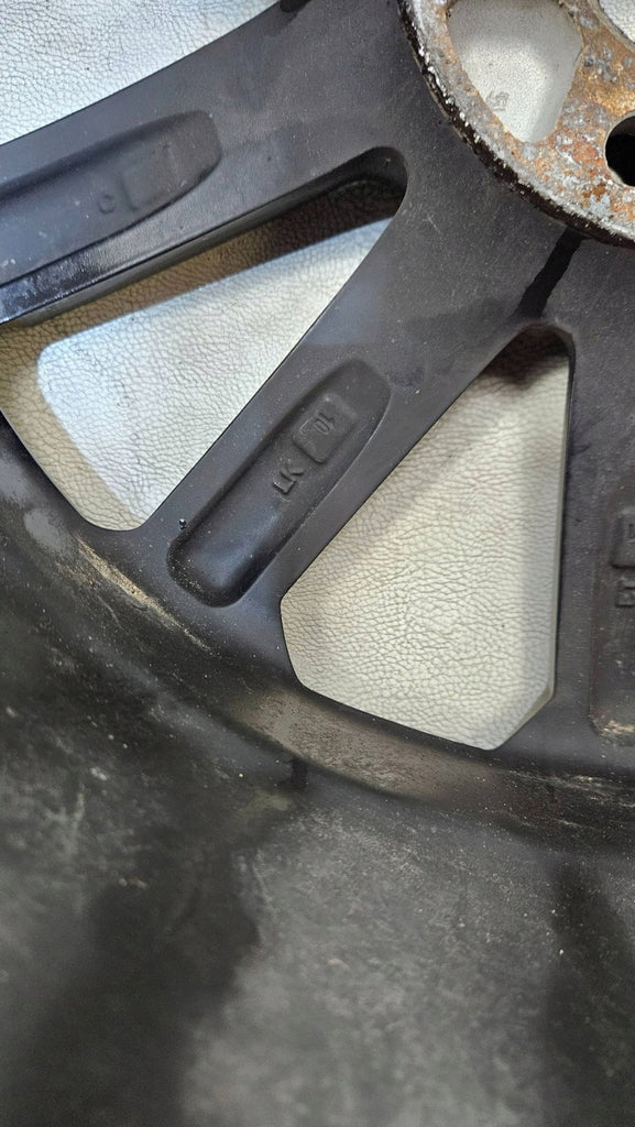 1x Alufelge 18 Zoll VW Golf V Rim Wheel FEL2599475211qt