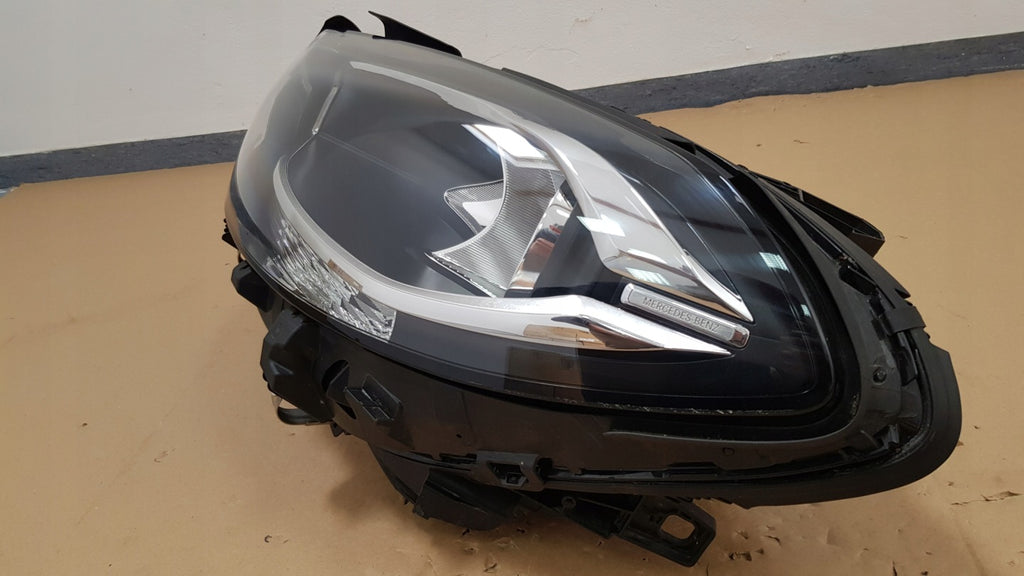 Frontscheinwerfer Mercedes-Benz W246 A2468205361 Links Scheinwerfer Headlight SCH1400998064zv