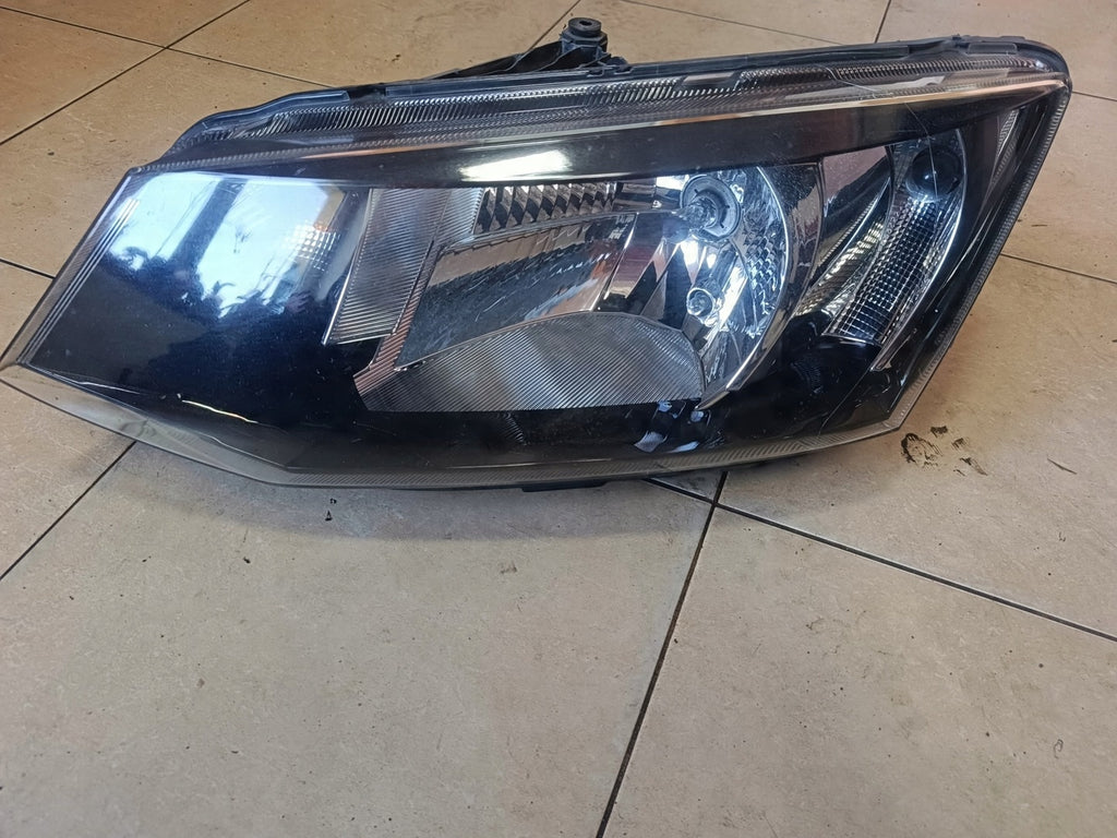 Frontscheinwerfer Skoda Fabia III 6V1941015 Links Scheinwerfer Headlight